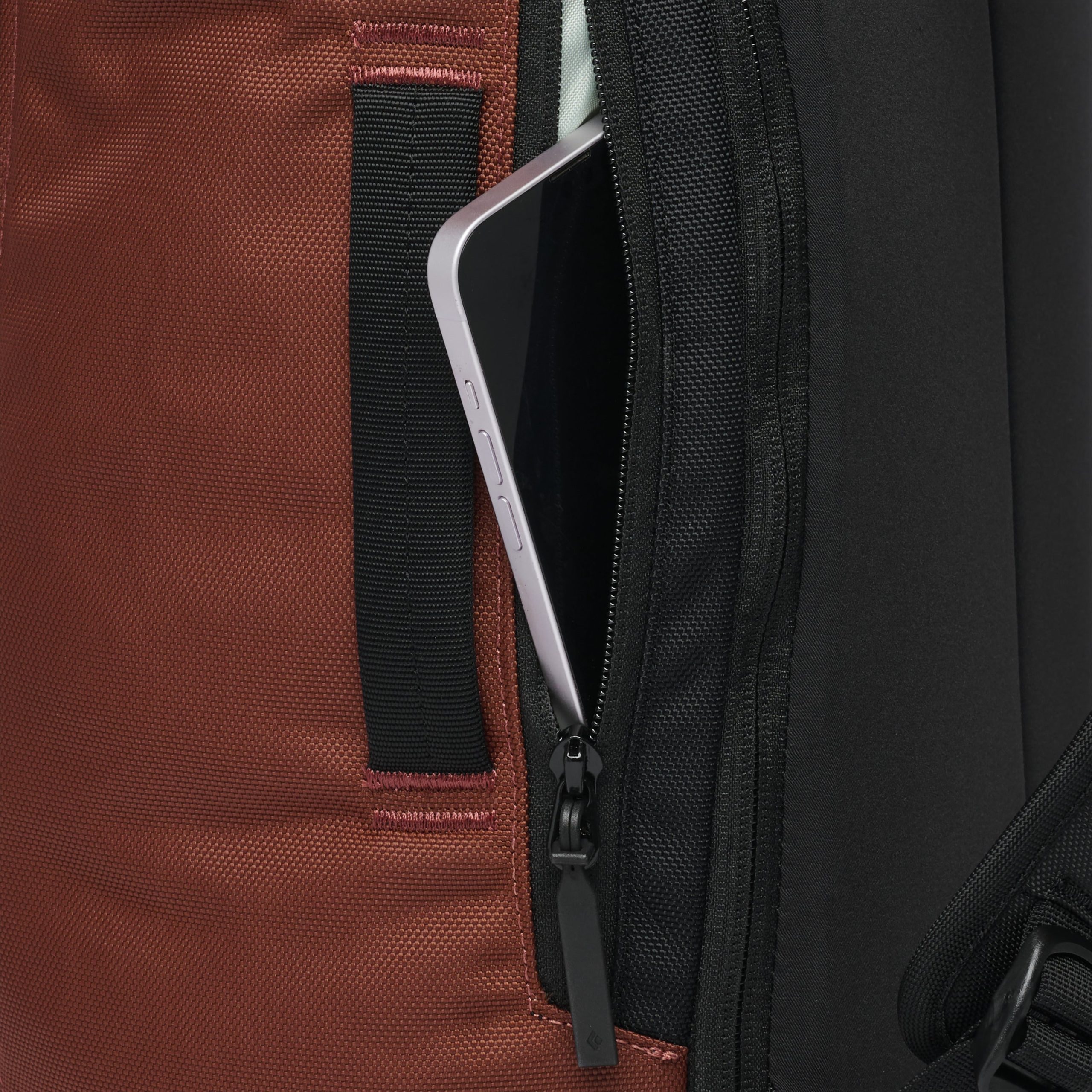 Street Creek 30 RT Backpack - Image 17